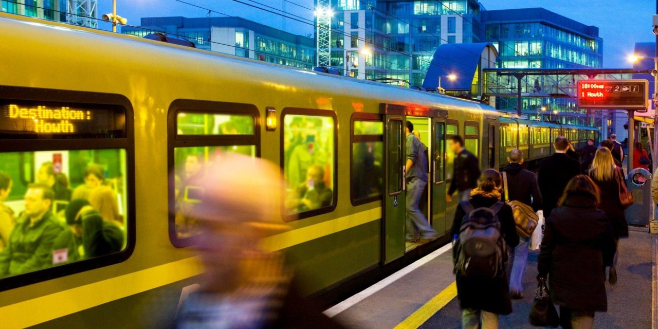 dart bus in dublin ireland